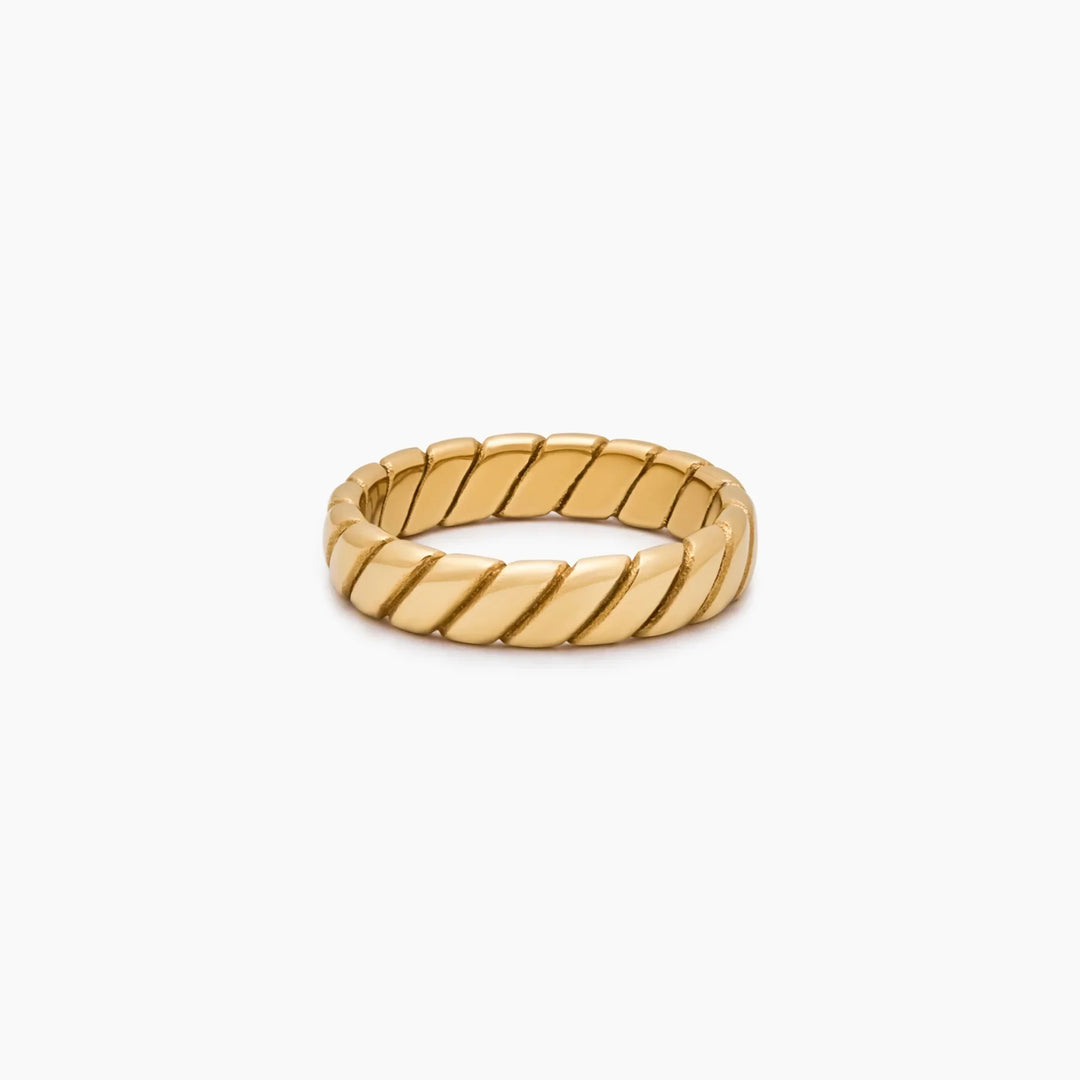 Bold Twist Ring