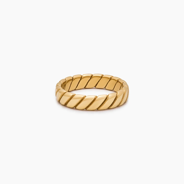 Bold Twist Ring